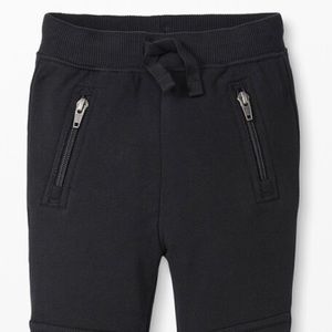 NWOT ❤️temp price drop❤️Hanna Andersson- joggers. (130) US 8